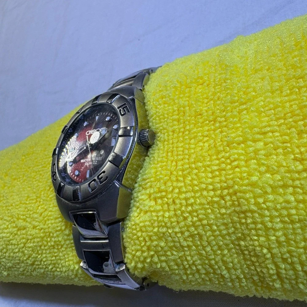 Cherokee‎ Men's Stainless Steel Quartz Watch Red - Untested, Damaged Band